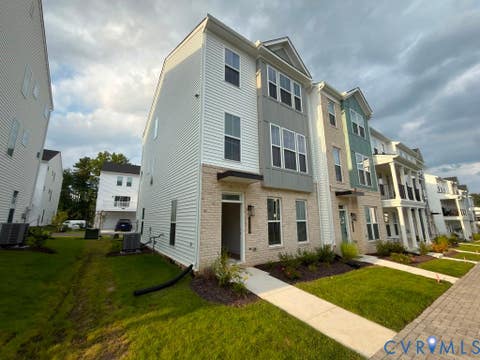 Photo of 15363 sunray Alley, Chesterfield, VA 23112 (MLS # 2622640)