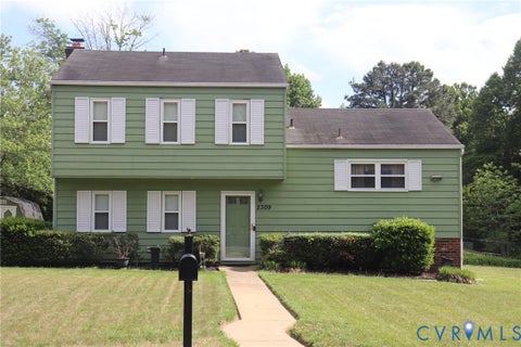 Photo of 2309 Watts Lane, Richmond, VA 23223 (MLS # 2612461)
