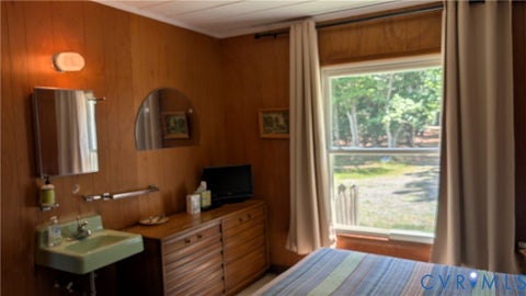 Tiny photo for 178 White Gate Drive, Ophelia, VA 22473 (MLS # 2616840)