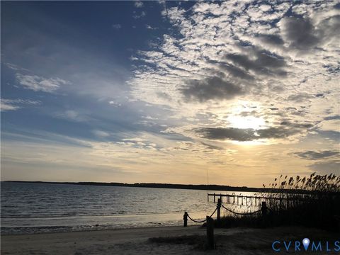 Tiny photo for 41 Hobday Street, Mathews, VA 23128 (MLS # 2609872)