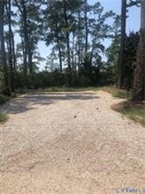 Tiny photo for 41 Hobday Street, Mathews, VA 23128 (MLS # 2609872)