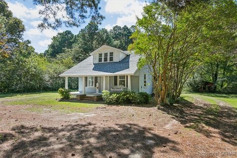 A home in Hudgins