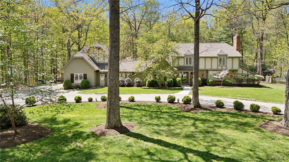 2950 Mount Hill Drive