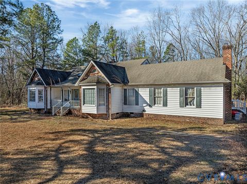 Photo of 9045 Tate Lane, Hanover, VA 23116 (MLS # 2603536)
