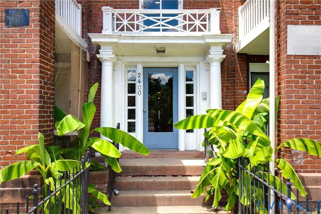 2400 Barton Avenue