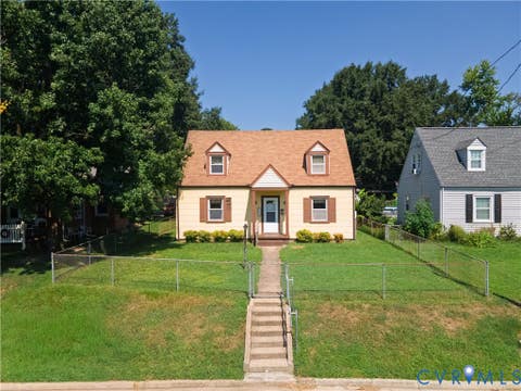 Tiny photo for 422 Roslyn Avenue, Colonial Heights, VA 23834 (MLS # 2622305)