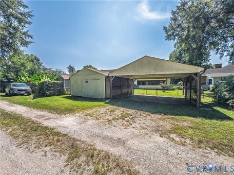 Tiny photo for 422 Roslyn Avenue, Colonial Heights, VA 23834 (MLS # 2622305)