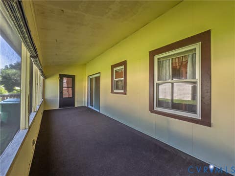 Tiny photo for 422 Roslyn Avenue, Colonial Heights, VA 23834 (MLS # 2622305)