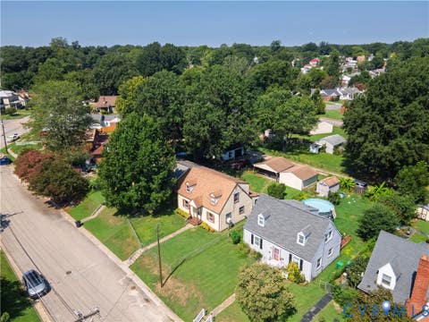 Tiny photo for 422 Roslyn Avenue, Colonial Heights, VA 23834 (MLS # 2622305)