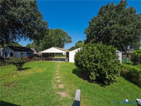 Tiny photo for 422 Roslyn Avenue, Colonial Heights, VA 23834 (MLS # 2622305)