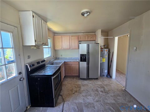 Tiny photo for 320 Shore Street, Petersburg, VA 23803 (MLS # 2628299)