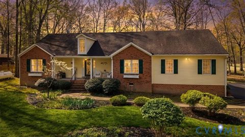 Photo of 3911 S Fairway Drive, Powhatan, VA 23139 (MLS # 2608234)