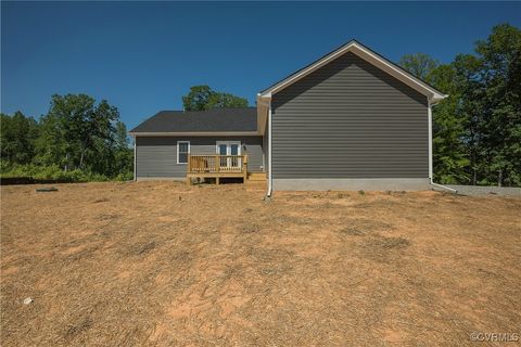 A home in Bumpass