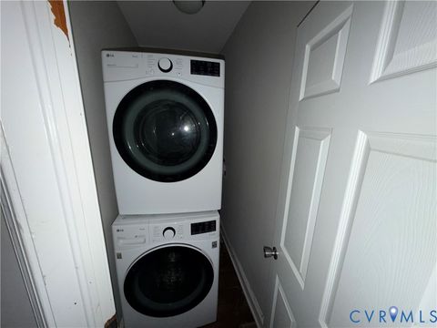 Tiny photo for 3000 Boston Street, Hopewell, VA 23860 (MLS # 2614600)