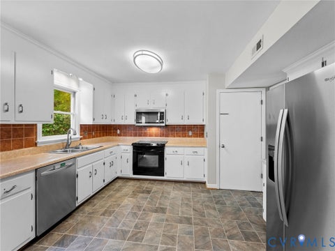 Tiny photo for 5702 Standing Oak Road, Midlothian, VA 23112 (MLS # 2619602)
