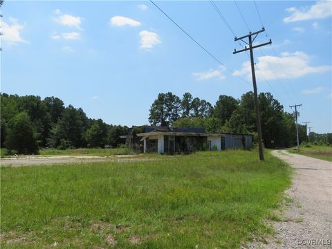 Tiny photo for 6104 Plane Drive, Dinwiddie, VA 23803 (MLS # 2520699)