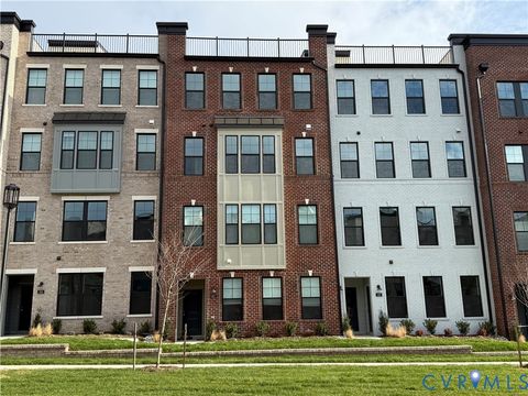 Photo of 527 Munson Woods Walk #B, Henrico, VA 23233 (MLS # 2608462)