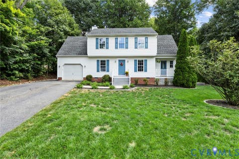 Photo of 6201 Cameron Bay Terrace, Midlothian, VA 23112 (MLS # 2622544)