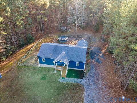 Tiny photo for 9419 Holdsworth Road, Disputanta, VA 23842 (MLS # 2532895)