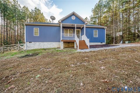 Photo of 9419 Holdsworth Road, Disputanta, VA 23842 (MLS # 2532895)