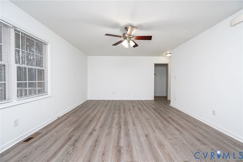 Tiny photo for 9419 Holdsworth Road, Disputanta, VA 23842 (MLS # 2532895)