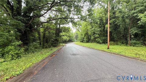 Tiny photo for 108 echols Street, Martinsville, VA 24112 (MLS # 2616582)