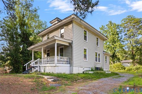 Tiny photo for 465 Terrace Avenue, Petersburg, VA 23803 (MLS # 2614998)