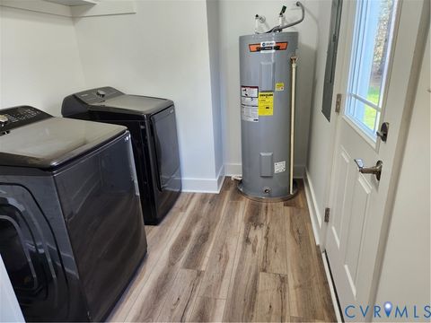 Tiny photo for 16266 Union Church Road, Beaverdam, VA 23015 (MLS # 2600398)