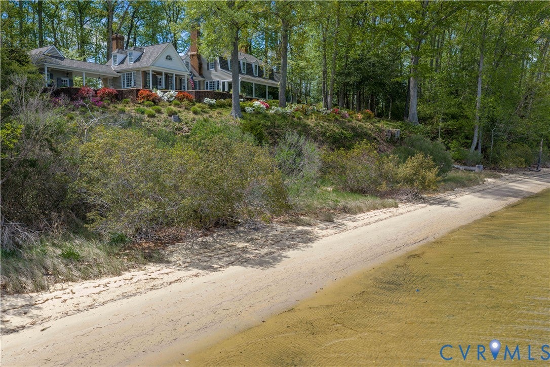 1741 Wilton Creek Road