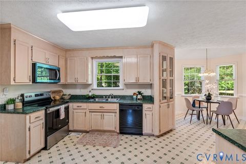 Tiny photo for 1319 Green Trellis Place, South Chesterfield, VA 23834 (MLS # 2610378)