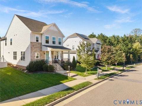 Tiny photo for 5726 Gossamer Place, Moseley, VA 23120 (MLS # 2628687)