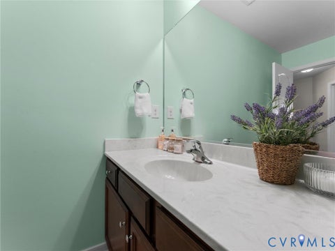 Tiny photo for 5726 Gossamer Place, Moseley, VA 23120 (MLS # 2628687)