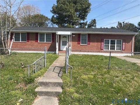 Photo of 1403 Algona Road, Chesapeake, VA 23324 (MLS # 2616663)