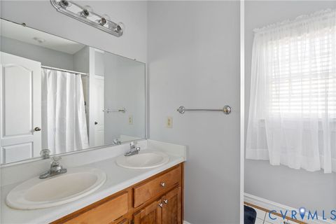 Tiny photo for 300 Lighthouse Pointe, North Prince George, VA 23860 (MLS # 2533538)
