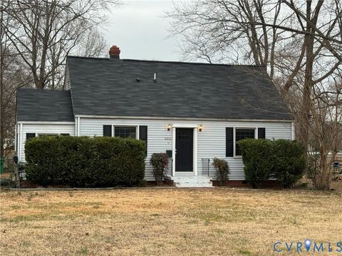 Photo of 6212 Fitzhugh Avenue, Henrico, VA 23226 (MLS # 2601068)