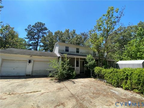 Tiny photo for 460 Thompson Avenue, West Point, VA 23181 (MLS # 2613671)