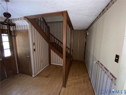 Tiny photo for 460 Thompson Avenue, West Point, VA 23181 (MLS # 2613671)