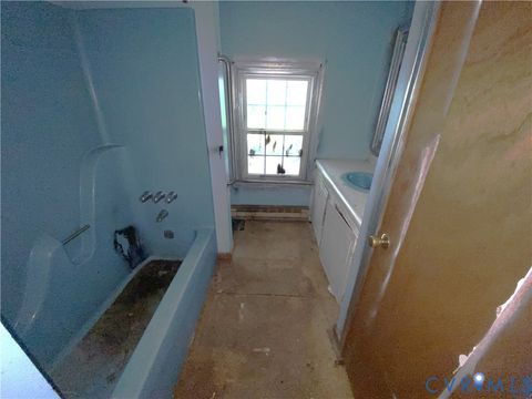 Tiny photo for 460 Thompson Avenue, West Point, VA 23181 (MLS # 2613671)
