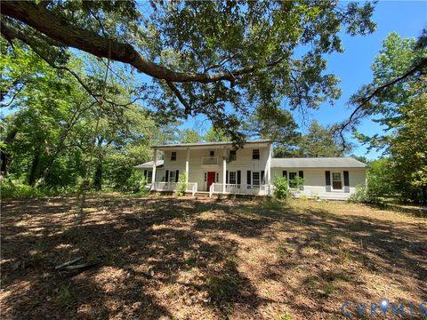 Tiny photo for 460 Thompson Avenue, West Point, VA 23181 (MLS # 2613671)