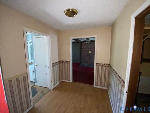 Tiny photo for 460 Thompson Avenue, West Point, VA 23181 (MLS # 2613671)