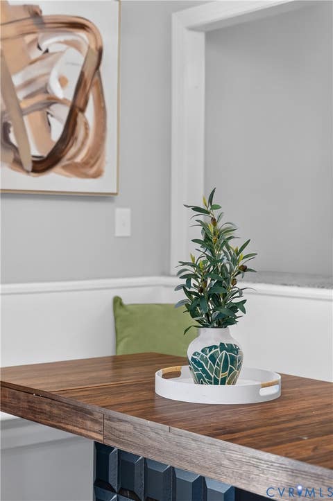Tiny photo for 526 N 33rd Street, Richmond, VA 23223 (MLS # 2620546)