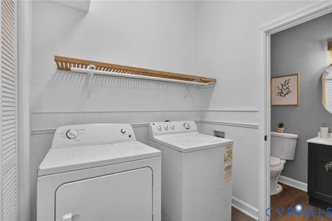 Tiny photo for 526 N 33rd Street, Richmond, VA 23223 (MLS # 2620546)
