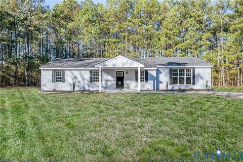 Photo of 16702 S Crater Road, Petersburg, VA 23805 (MLS # 2601078)