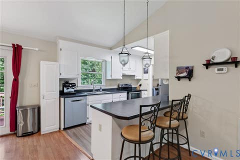 Tiny photo for 3832 Buck Island Road, Scottsville, VA 22902 (MLS # 2620444)