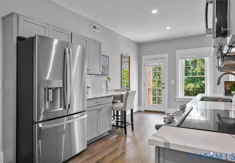 Tiny photo for 2902 Idlewood AVE #3, Richmond, VA 23221 (MLS # 2621648)