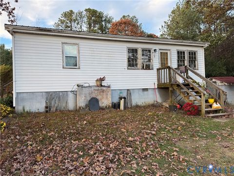 Tiny photo for 730 County Line Road, Cullen, VA 23934 (MLS # 2532931)