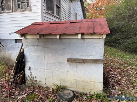 Tiny photo for 730 County Line Road, Cullen, VA 23934 (MLS # 2532931)