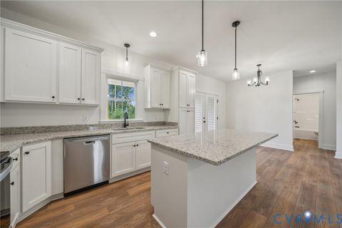 Tiny photo for 2104 Cartersville Road, Cartersville, VA 23027 (MLS # 2608602)