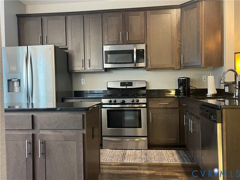 Tiny photo for 5012 Spinel Street, Virginia Beach, VA 23462 (MLS # 2532655)