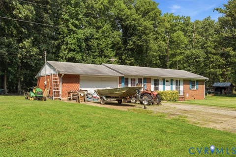 Tiny photo for 27 Garland Town Road, Mineral, VA 23117 (MLS # 2622168)